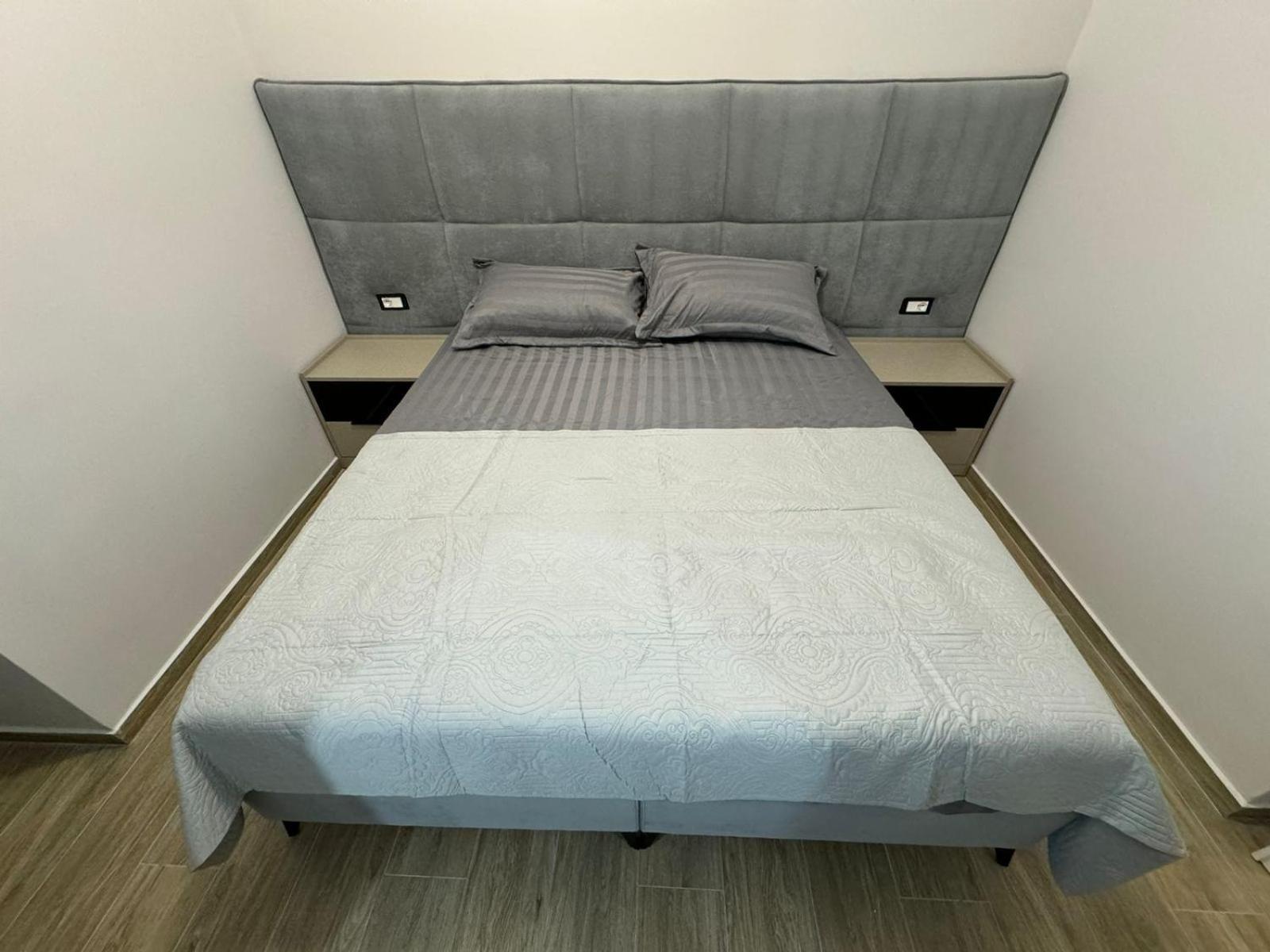 Apartament Isla's Luxurious Seaside Durrës